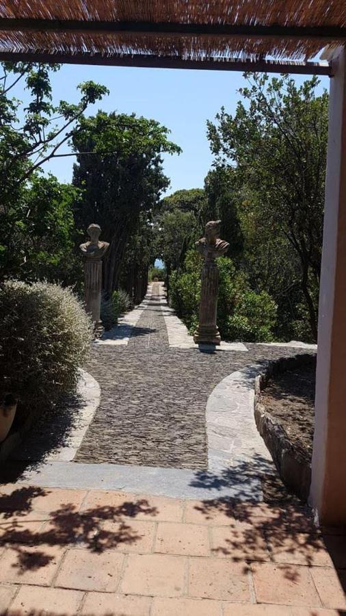Isla Privada En Cadaques De Ensueno Con 11 Habitaciones Dobles Con Bano Privado Y Piscina Exterior foto