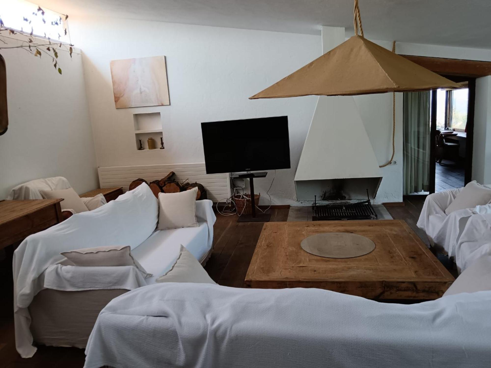 Isla Privada En Cadaques De Ensueno Con 11 Habitaciones Dobles Con Bano Privado Y Piscina Exterior foto