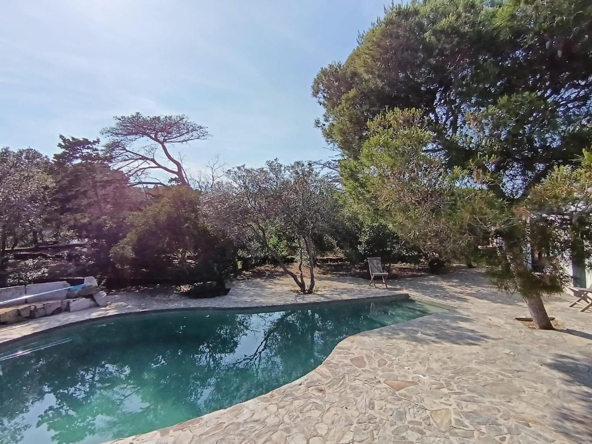 Isla Privada En Cadaques De Ensueno Con 11 Habitaciones Dobles Con Bano Privado Y Piscina Exterior foto